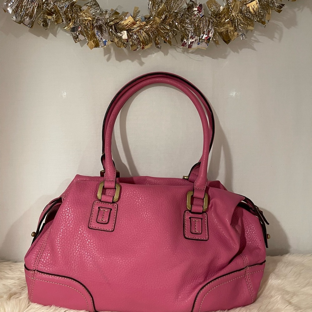 Liz Claiborne Hot Pink Leather Handbag Purse. Size 7”L x 14”W.